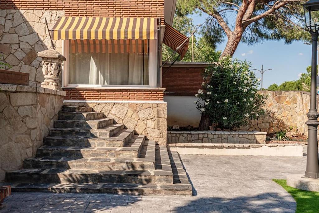 La Casa De Ines Alcalá de Henares Exterior foto