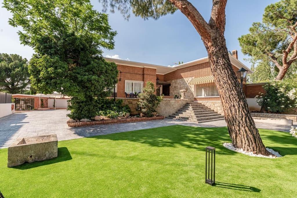 La Casa De Ines Alcalá de Henares Exterior foto